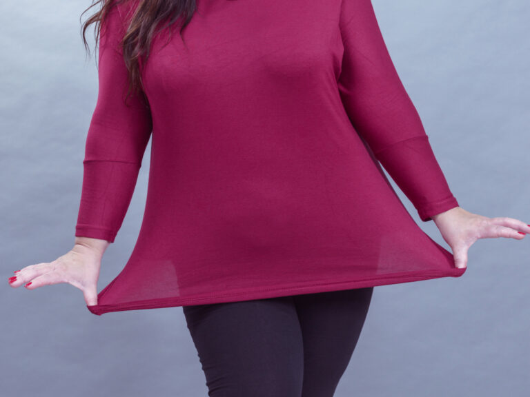 Plus-sized tunic tops for mature women
