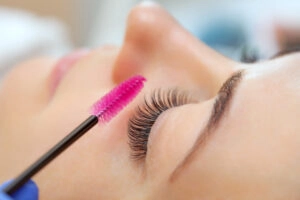 Top Eyelash Lifting Products for mature Women