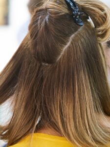 Volumizing haircuts for thin hair