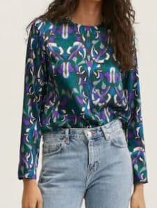 Flowy printed blouse