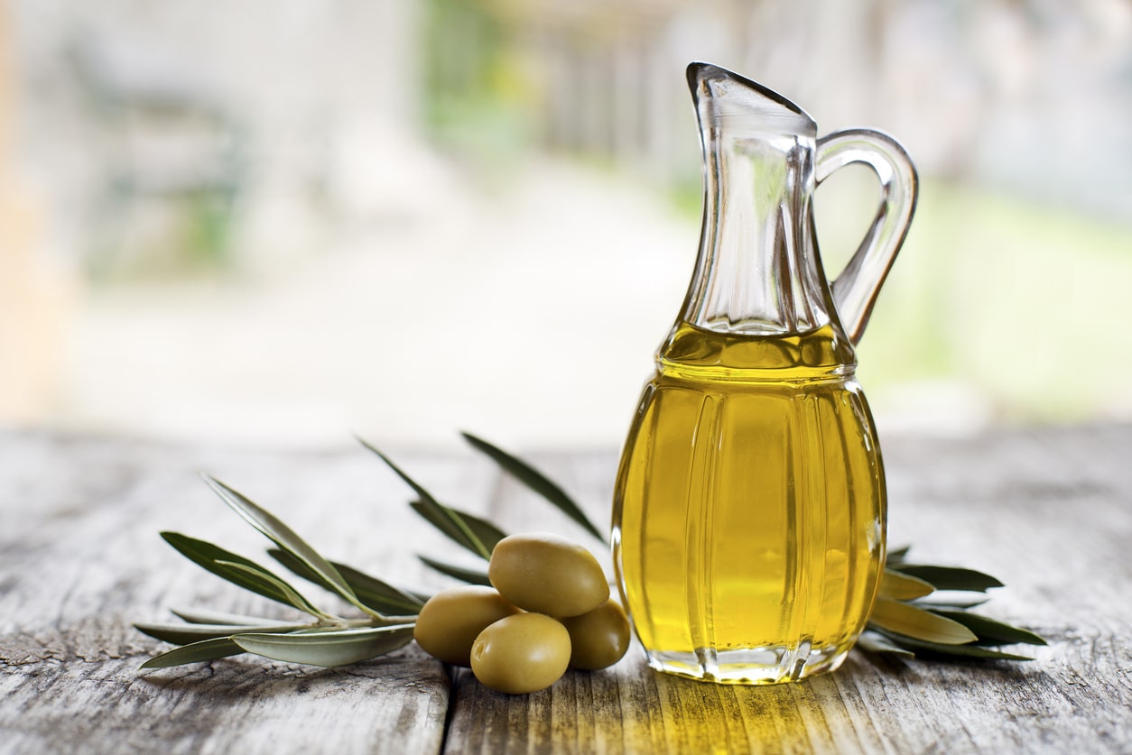The health benefits of Olive oil and lemon juice