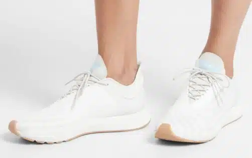 Saysh One Sneaker