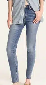 Toothpick jean in Horseshoe wash