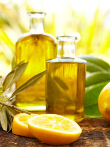 cropped-Discover-the-benefits-of-olive-oil-and-lemon-juice.jpg