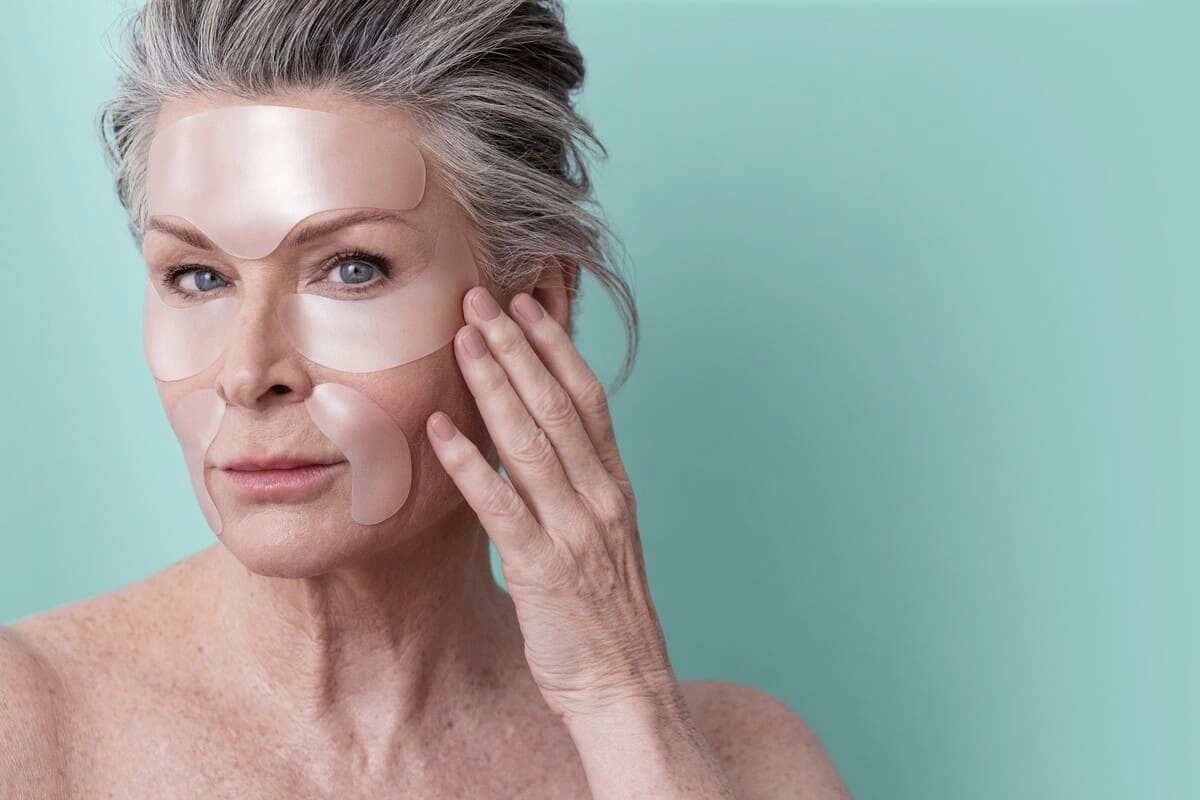 SiO Lifestyle image with patches on face