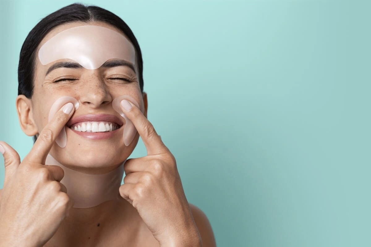 SiO Lifestyle image with patches on face