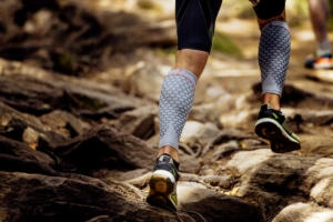 Calf sleeves in an uphill run