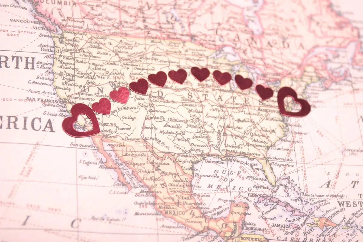 Long distance date night ideas feature