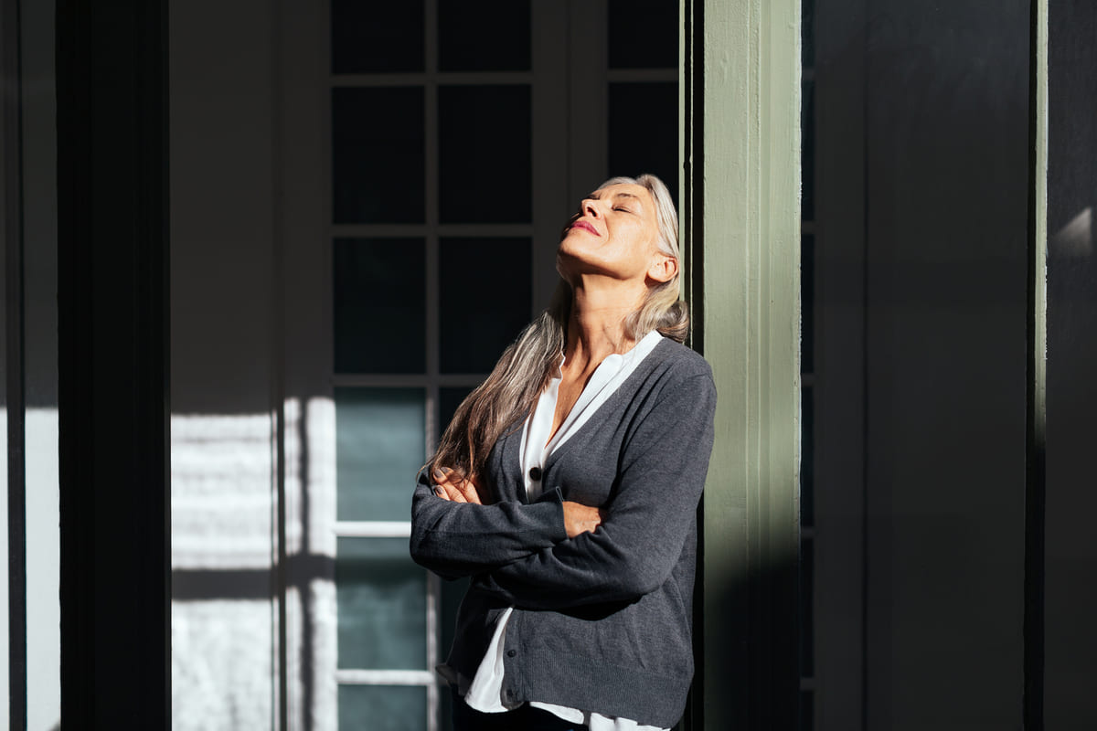 viome Woman relaxing