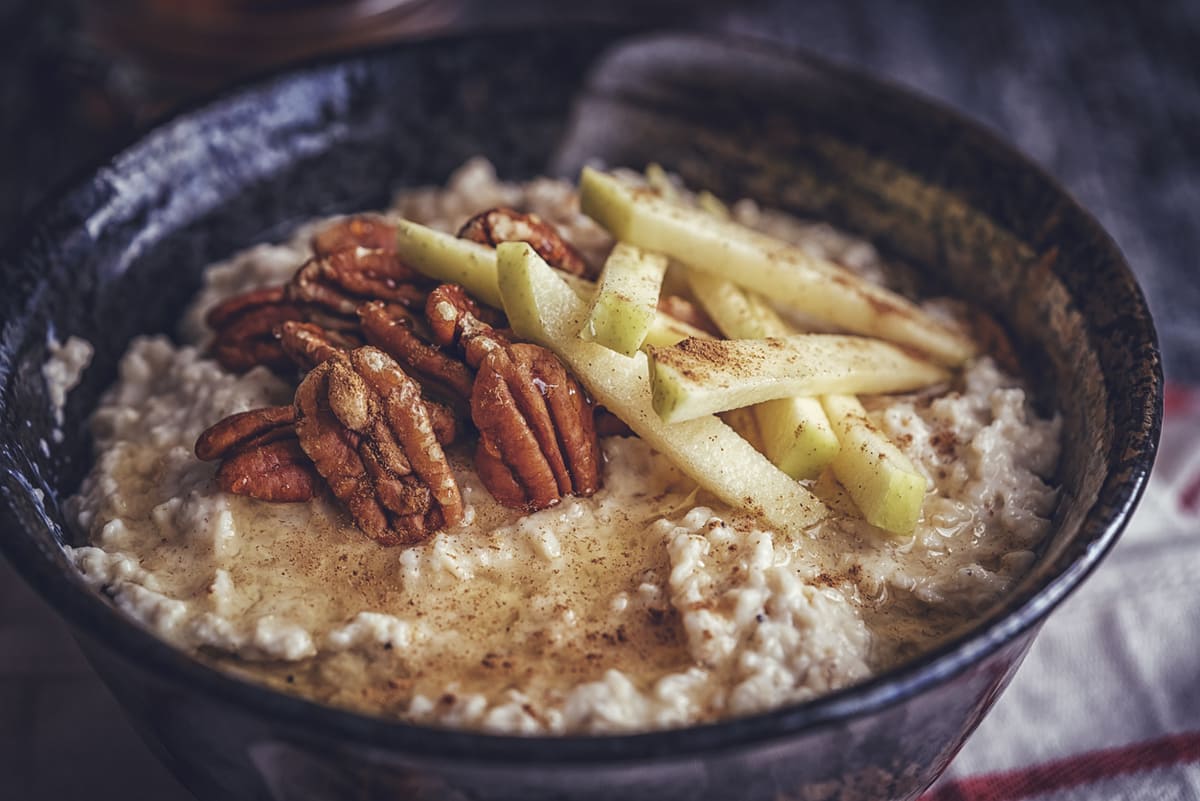 oatmeal with nuts