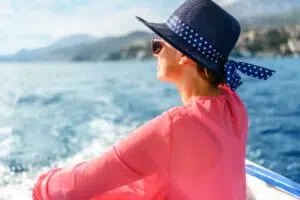 Cruise outfit ideas for ladies feature