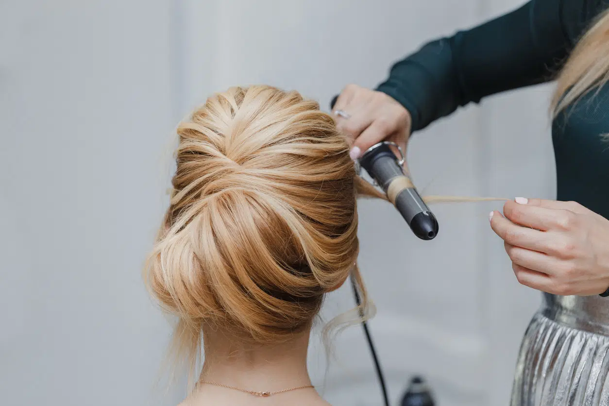 Best Updos for Short Thin Hair