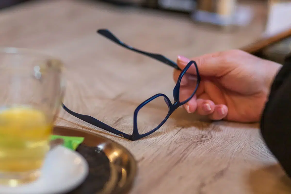 VSP feature showing glasses