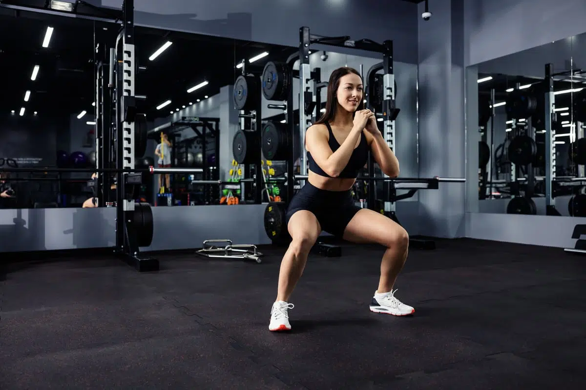 woman doing squats