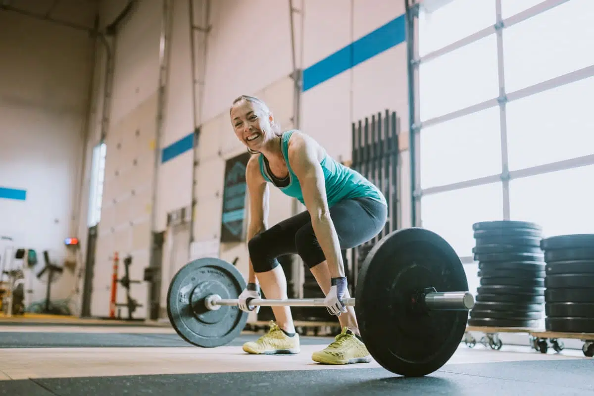 Woman lifting barbell