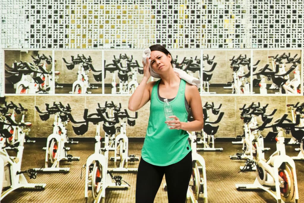 frustrated woman at the gym