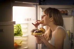 Food cravings and urges feature
