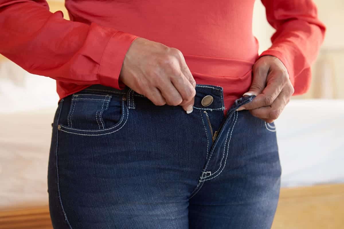 Woman can't button pants Golo diet