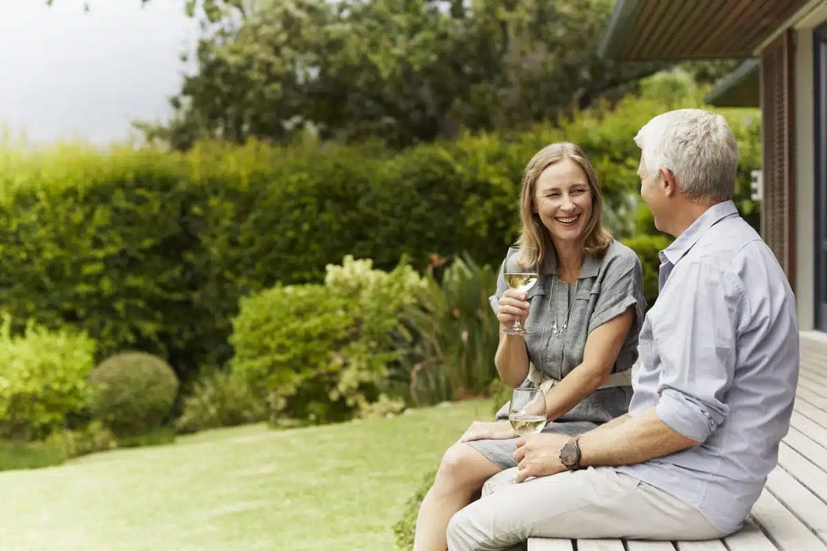 couple having a drink on a date