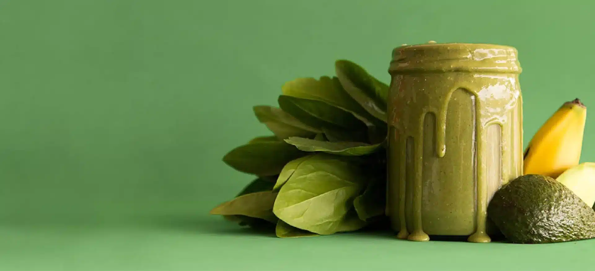 Ka'Chava yeşil smoothie