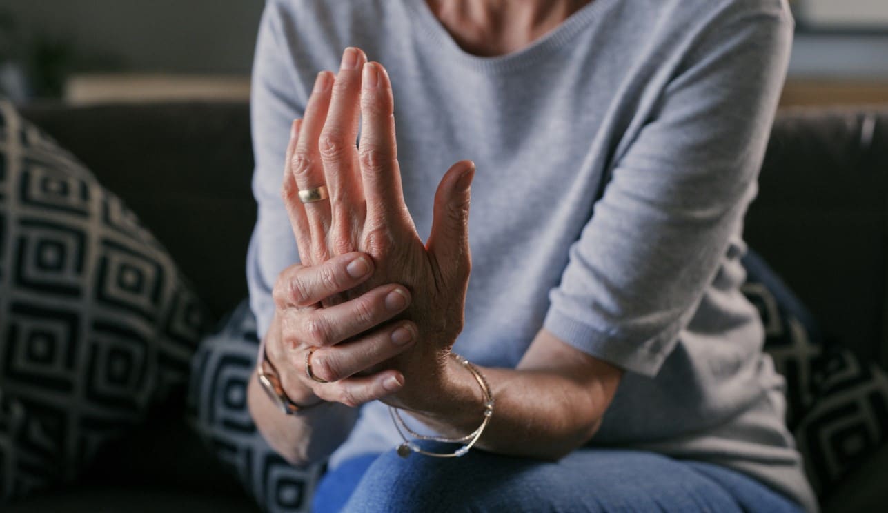 Joint or arthritis pain in hand