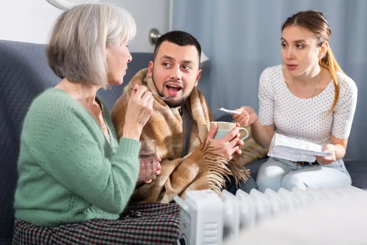 Mother and girlfriend fighting over son