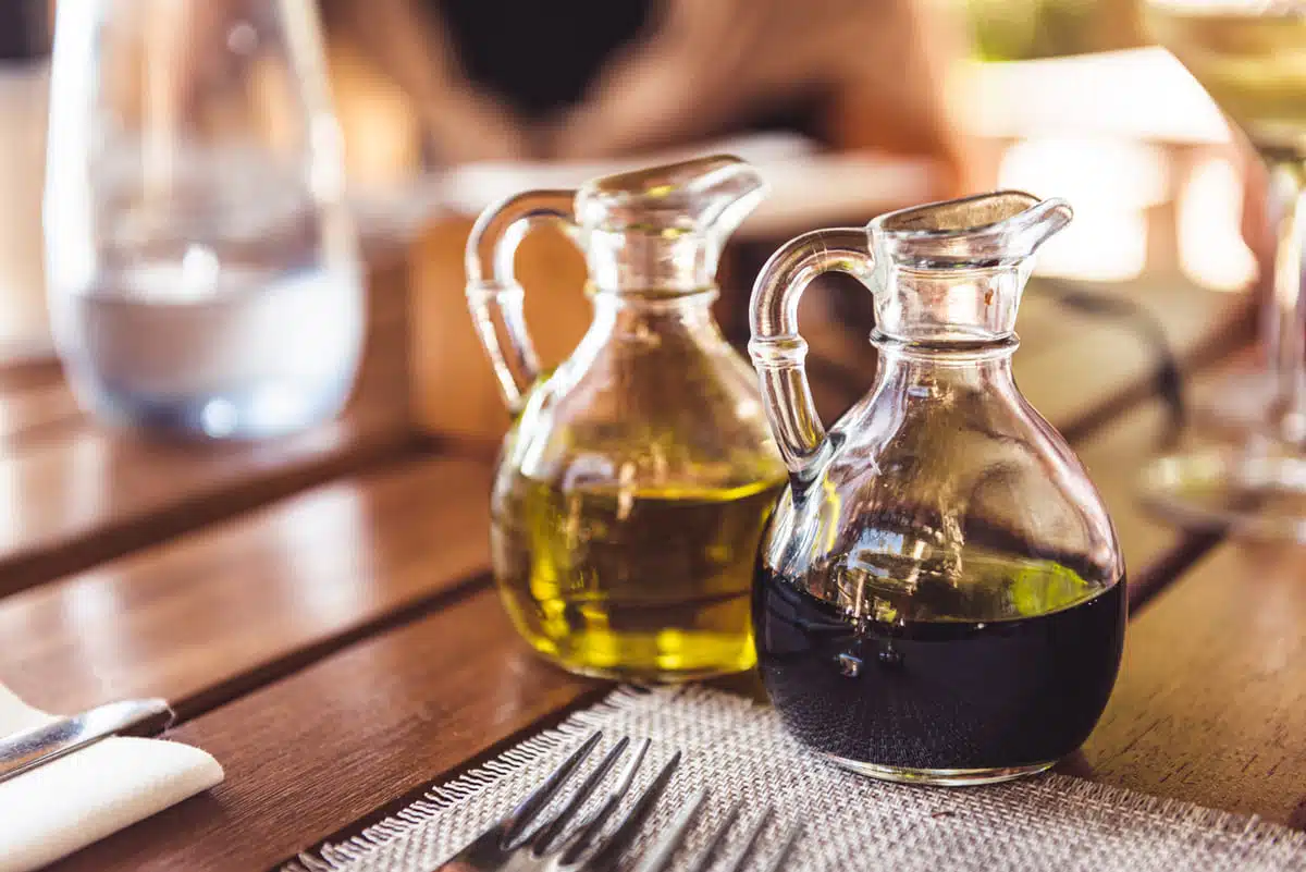 Oil and vinegar