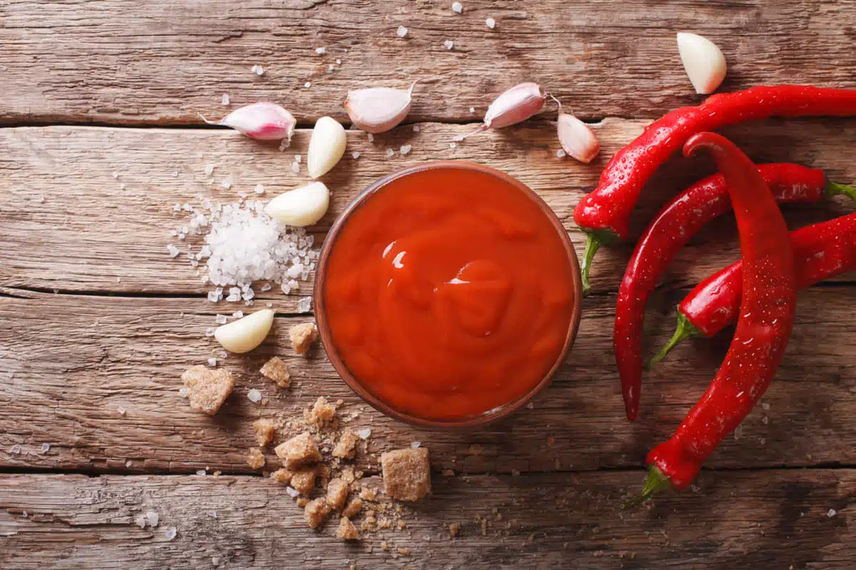 Sriracha red chili sauce