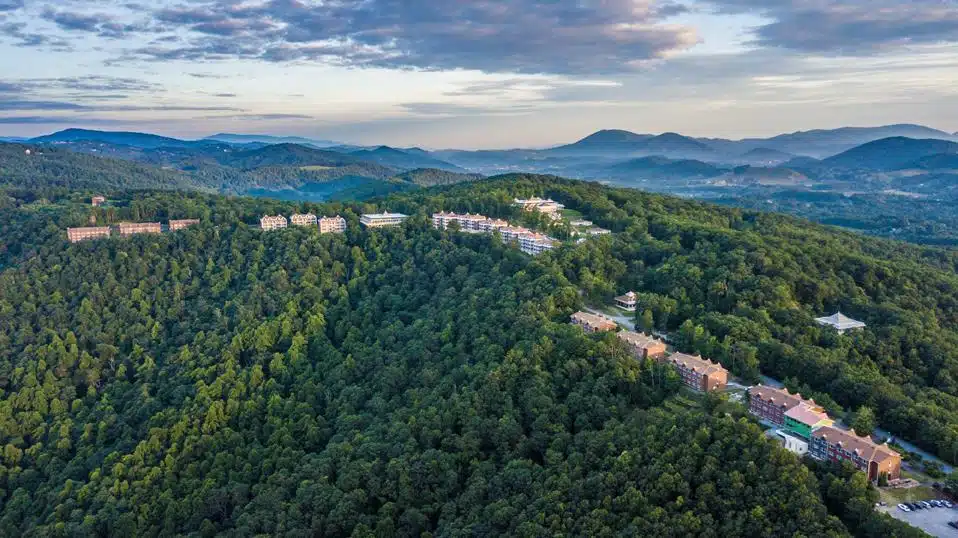 art-of-living-retreat-center-north-carolina