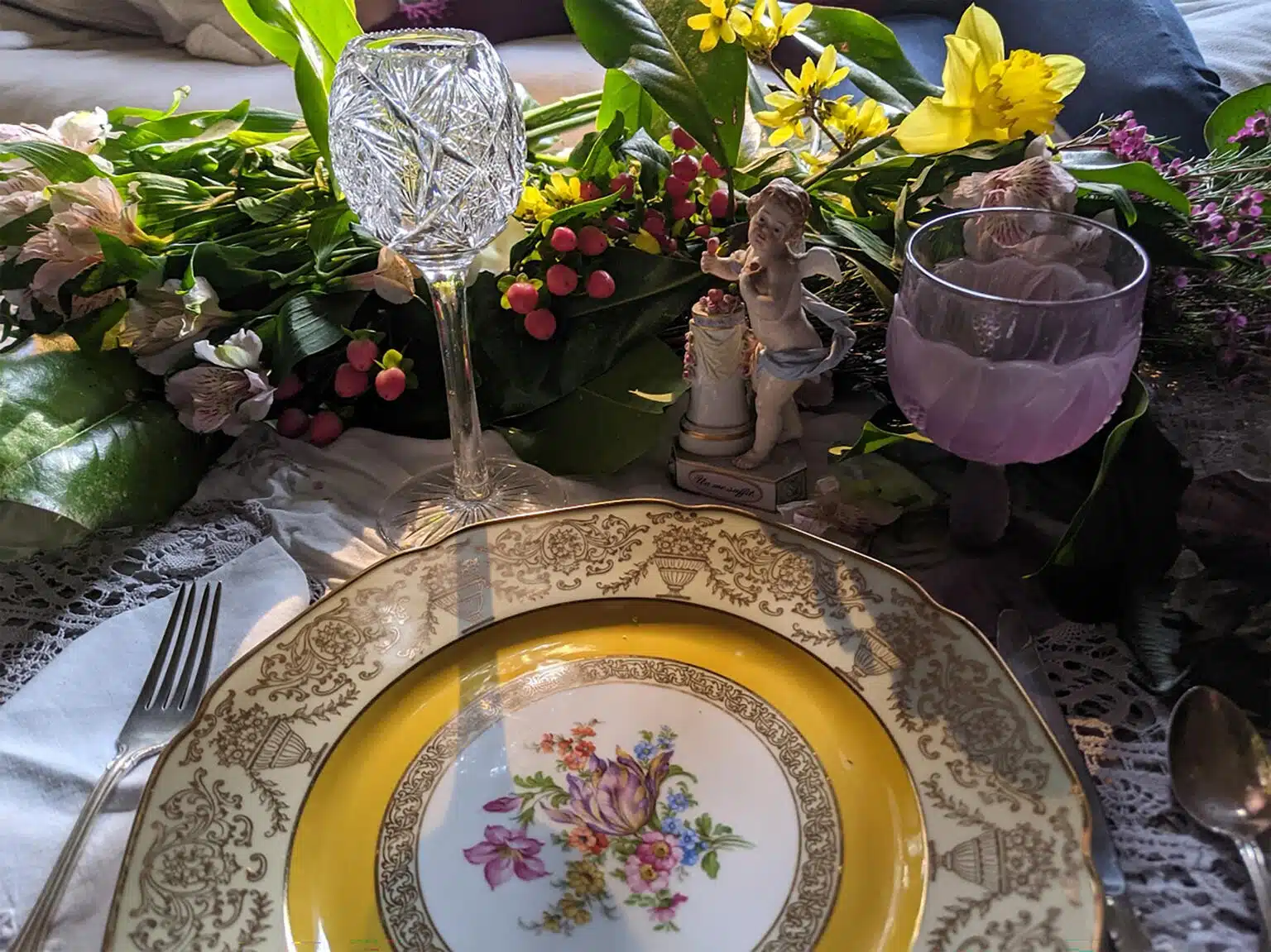 seder table 1
