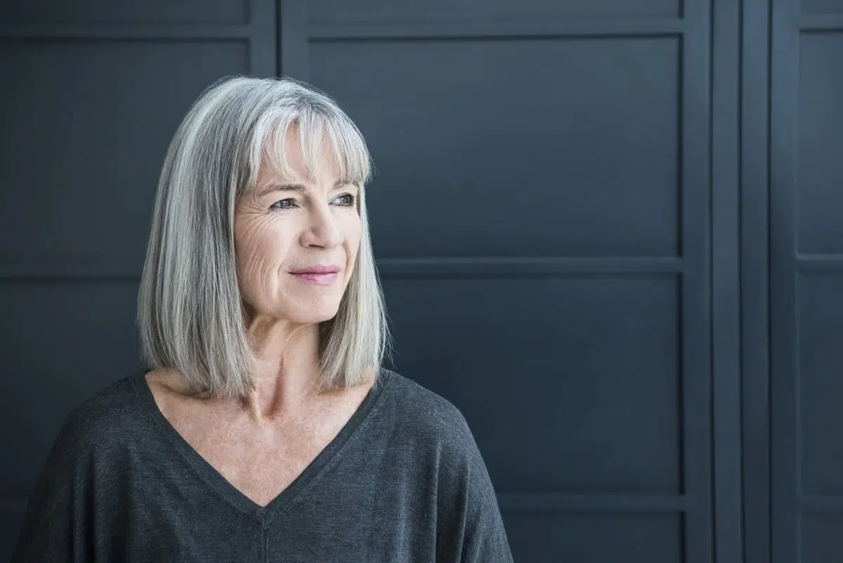 woman with lob with bangs