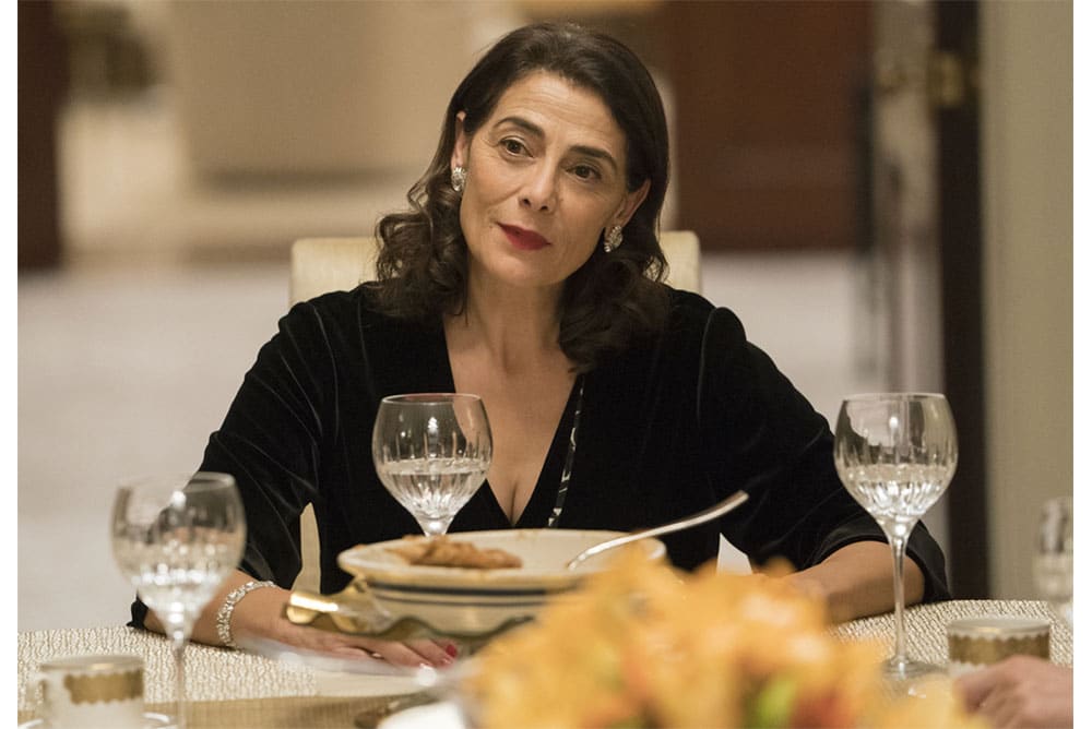 Succession fifth image