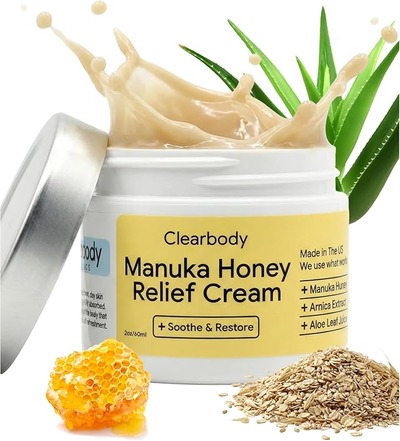 Jar of Clearbody Manuka Honey Relief Cream with splash, honeycomb, and aloe leaves, highlighting natural skincare ingredients.