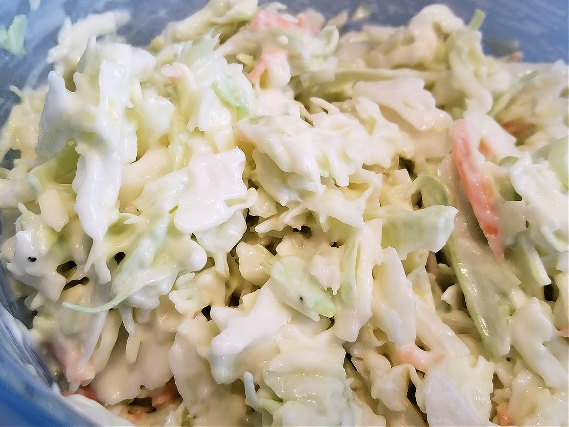 Easy-coleslaw-recipe-diana-rowe
