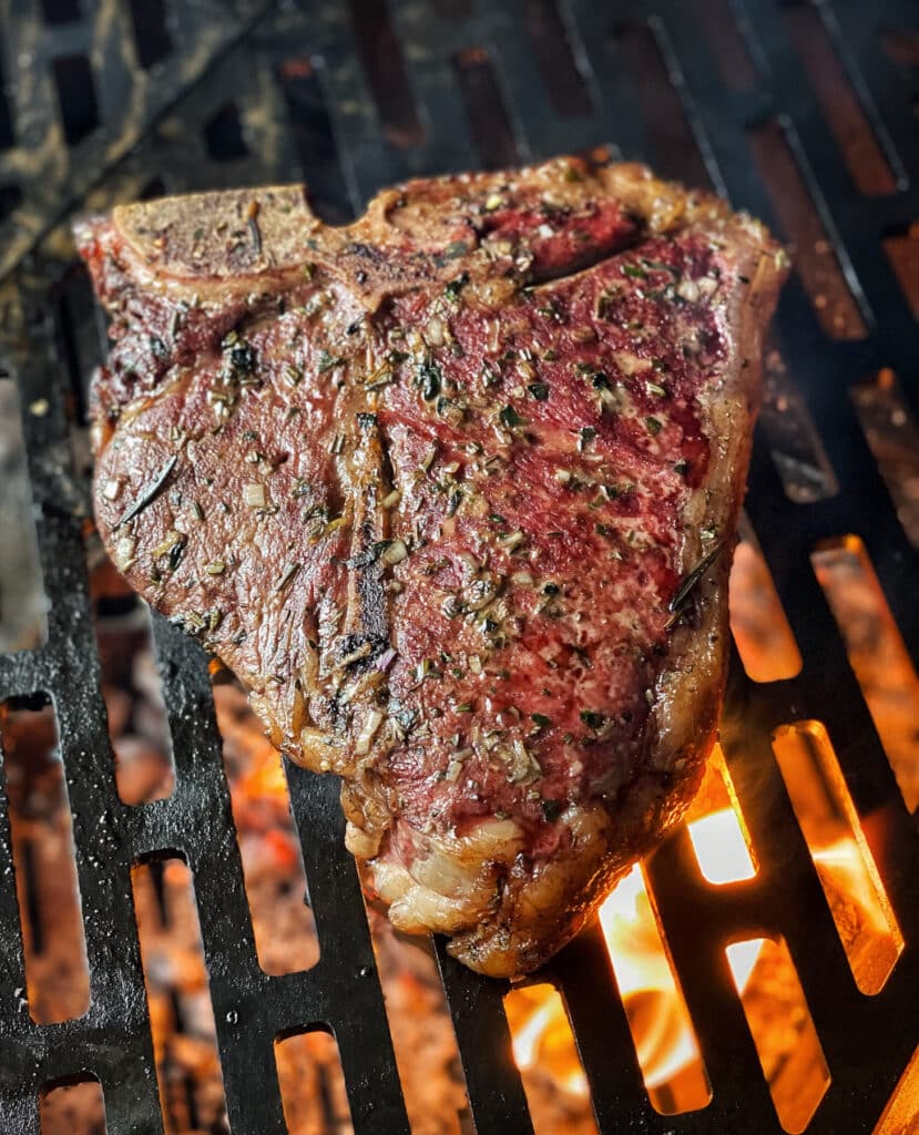 Porterhouse-On-Grill-Cutting-Edge-Firewood