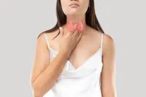 Woman (thyroid gland image)