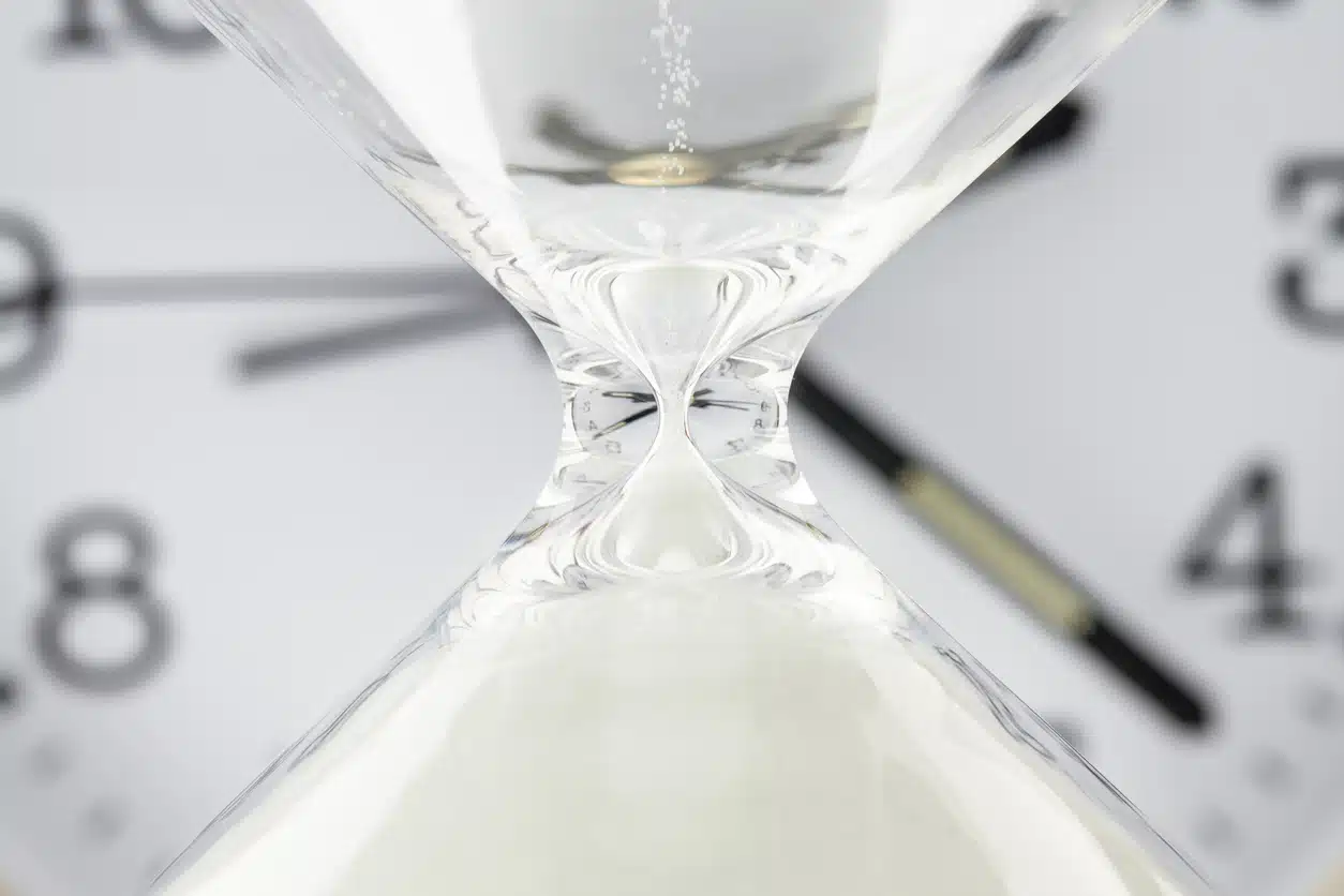 Time moving backwards, reverse aging, Senolytics