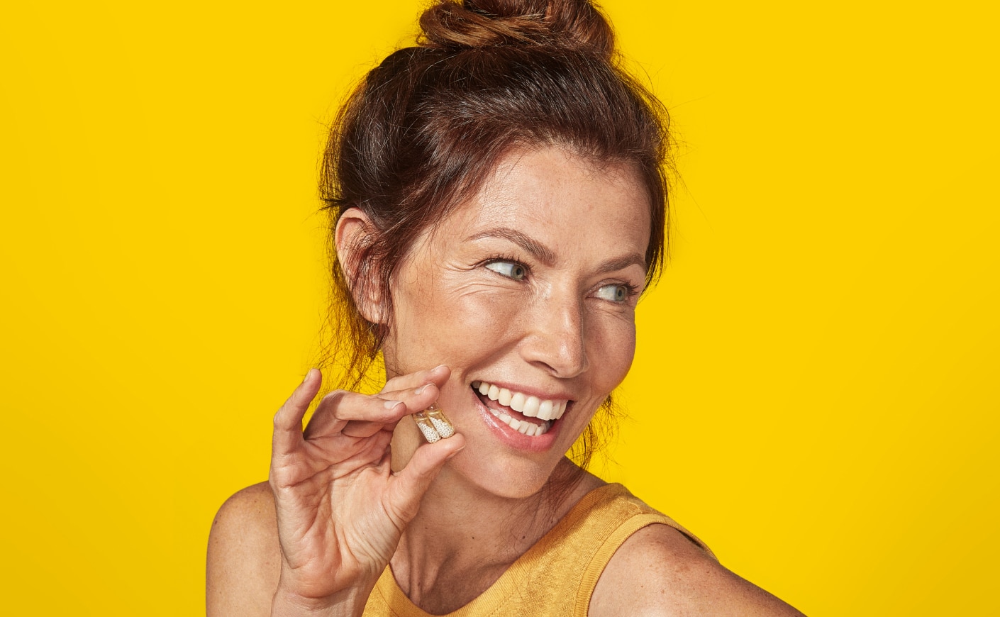 Ritual Essential Daily Vitamin 50+ Woman with capsules