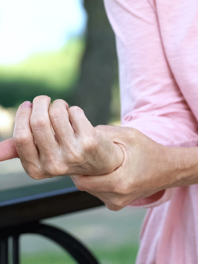 How to Get Relief from Joint Pain Caused By Menopause Prime Women