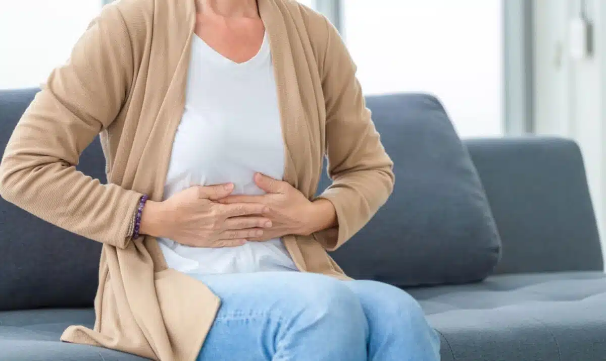 stomach discomfort, stomach pain, stomach ache