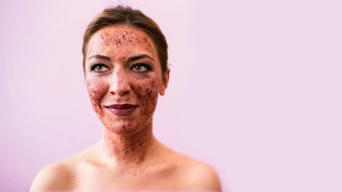 Bee facial