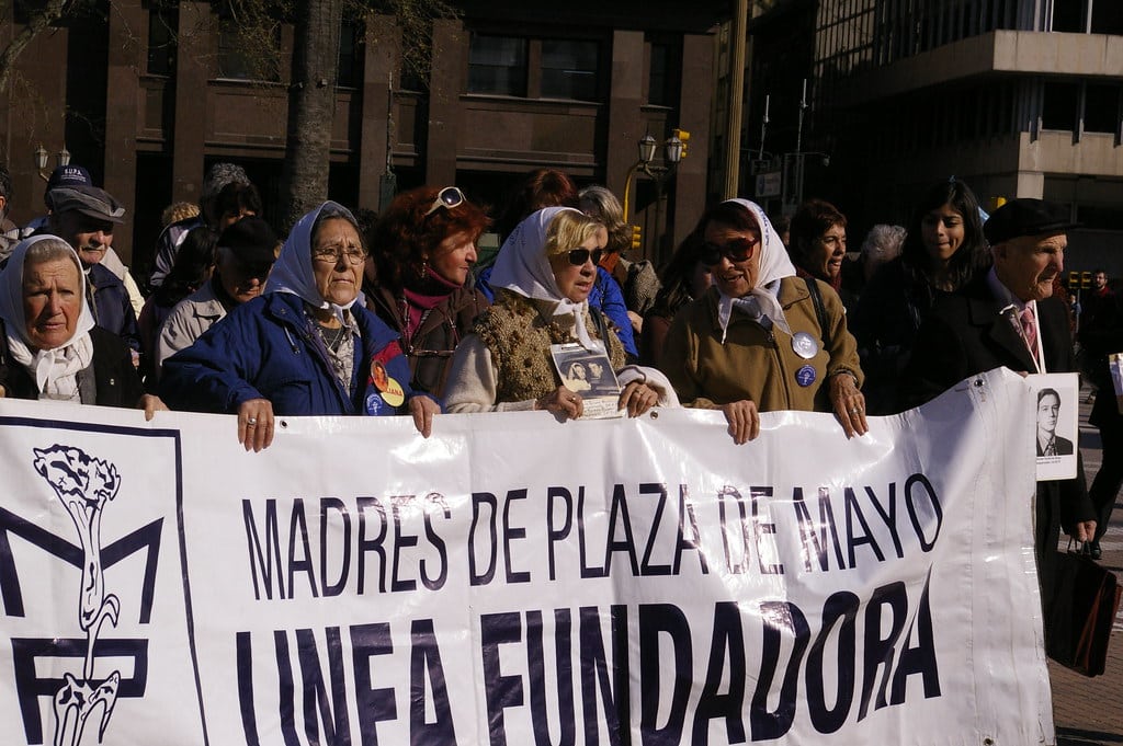 Madres de la Plaza de Mayo