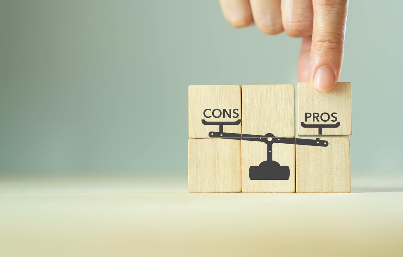 Pros and cons, making a decision