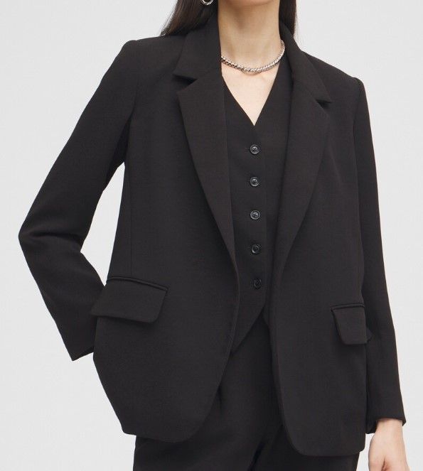 Chico’s Black Label Boyfriend Blazer $83.99 (was $180)