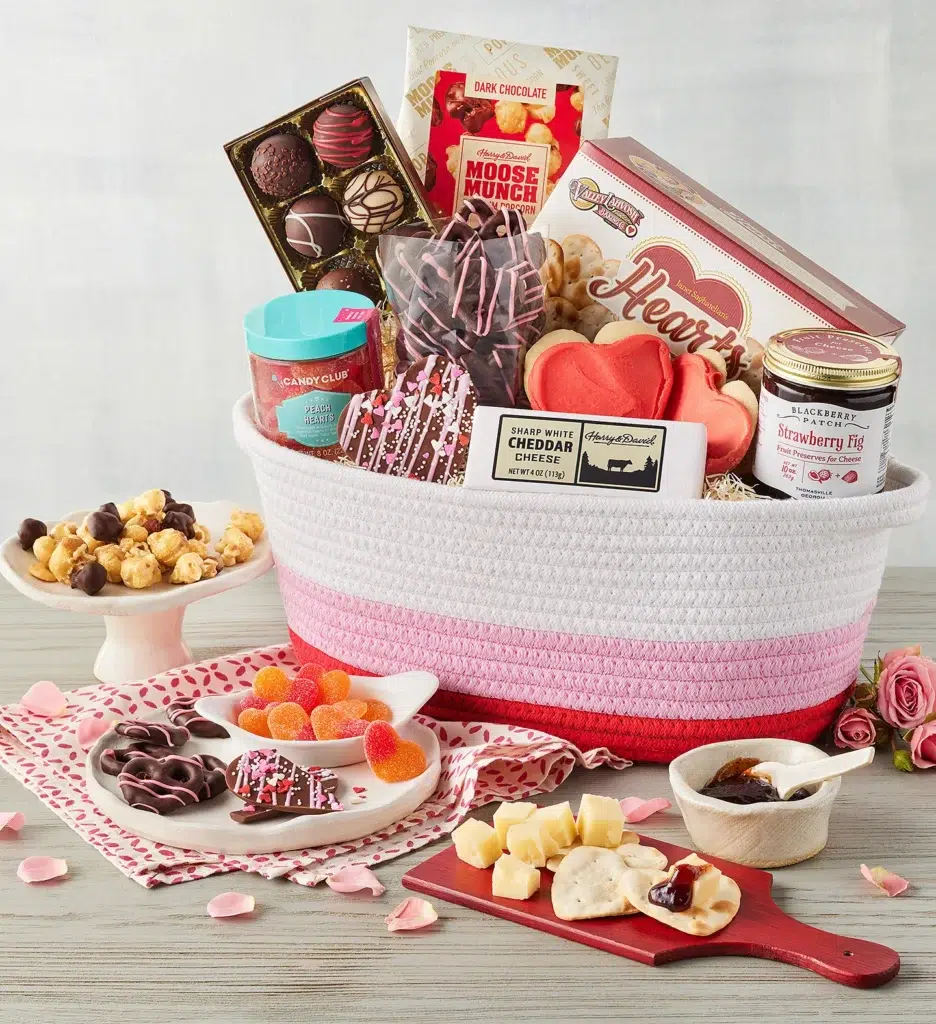 Deluxe Valentines Day Basket