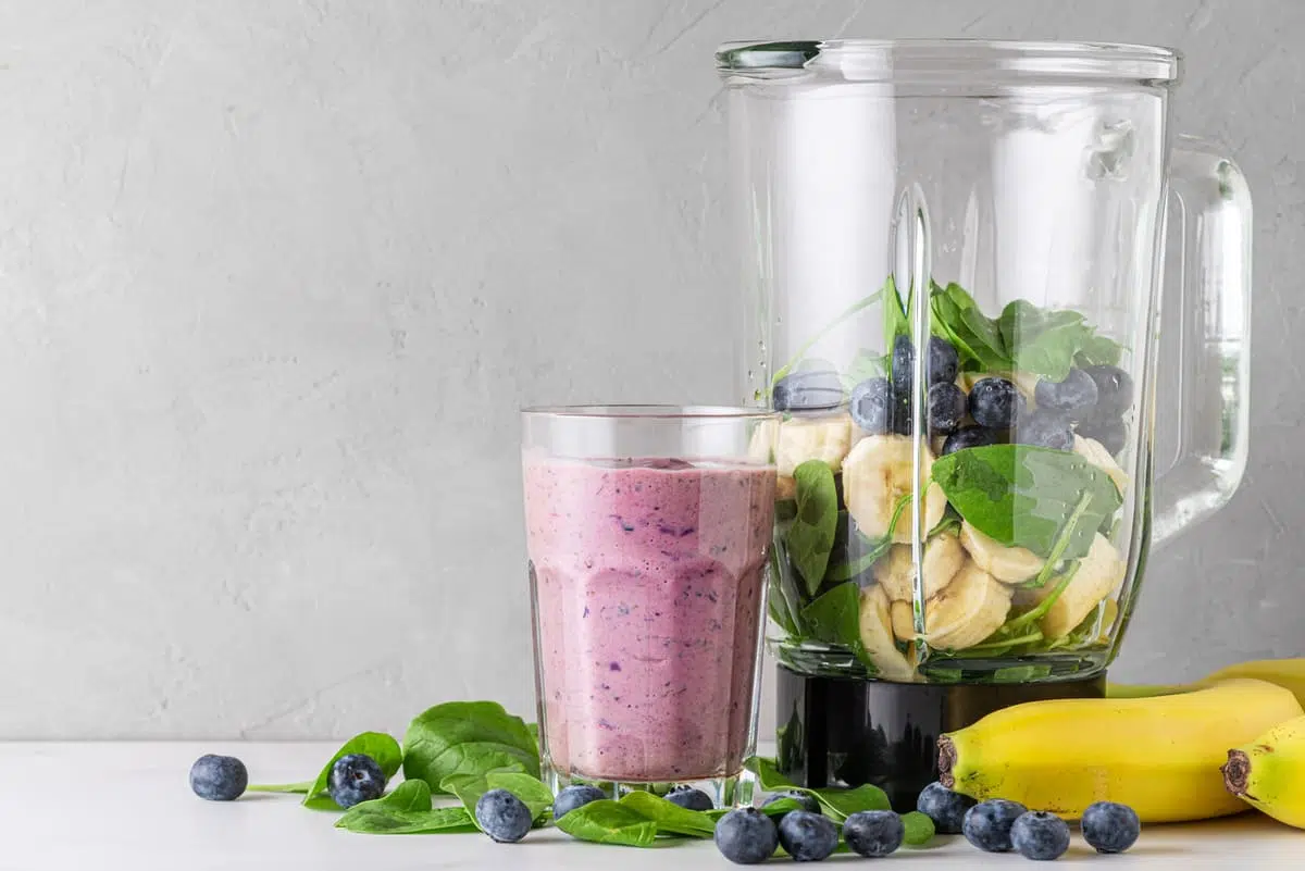 Berry and Spinach Smoothie