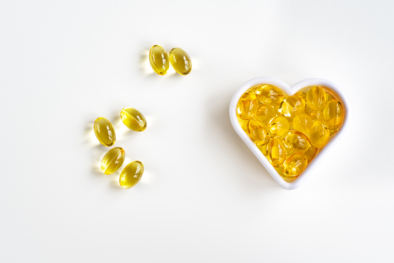 Omega-3 fish fat or cod liver oil capsules