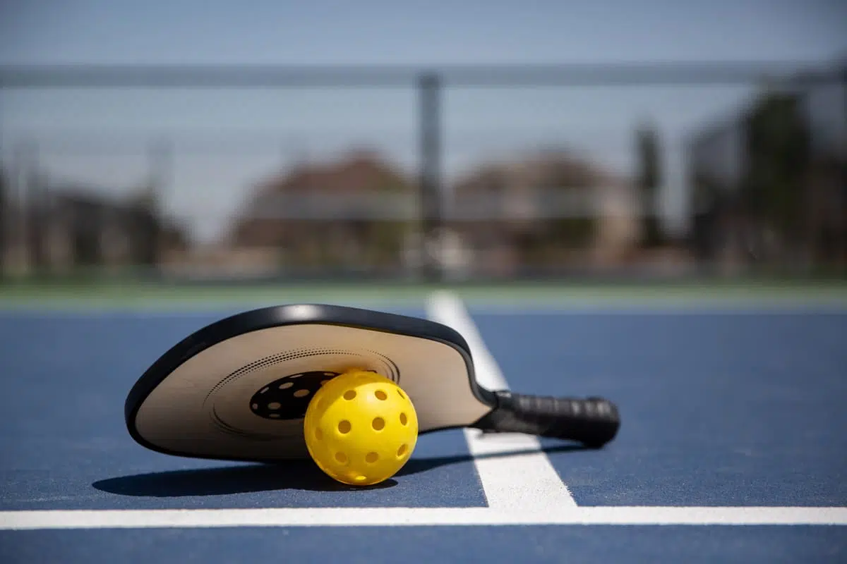 pickleball racket and ball
