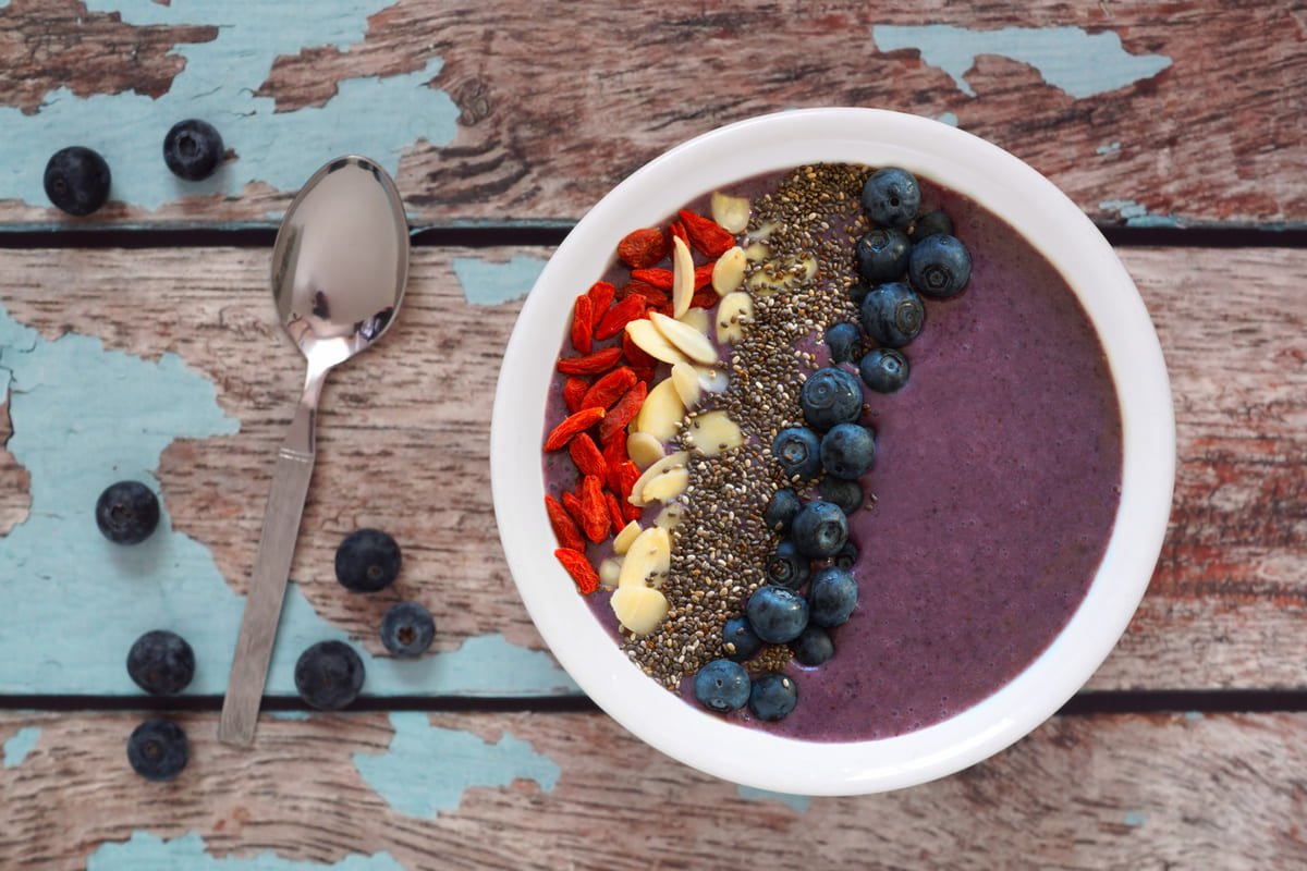 Berry Banana Smoothie Bowl