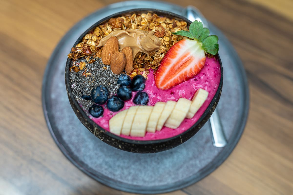 Mixed Berry Smoothie Bowl